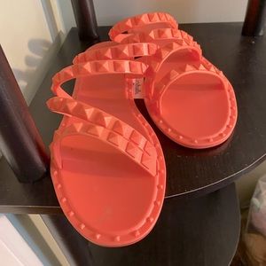 Pink jelly sandals